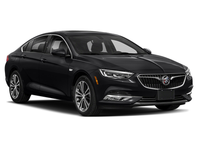 2020 Buick Regal Sportback Essence