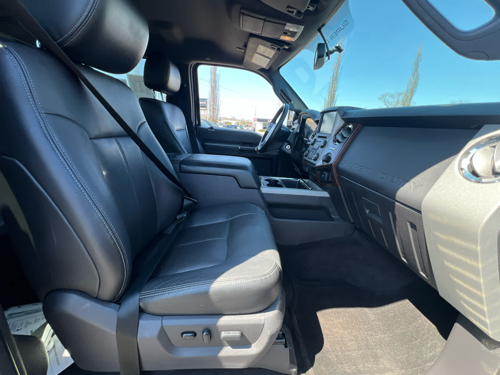 2015 Ford Super Duty F-250 SRW Lariat