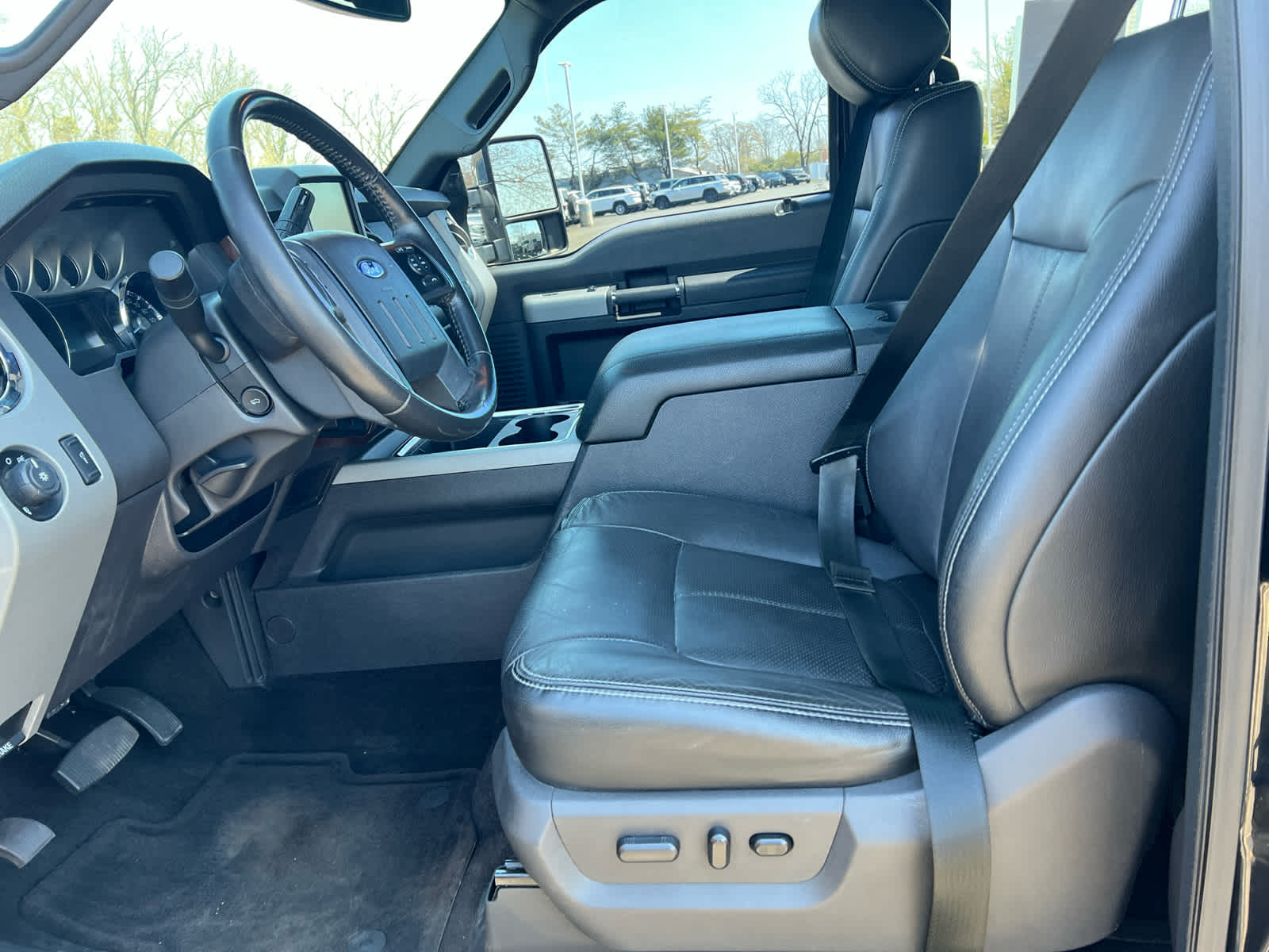 2015 Ford Super Duty F-250 SRW Lariat