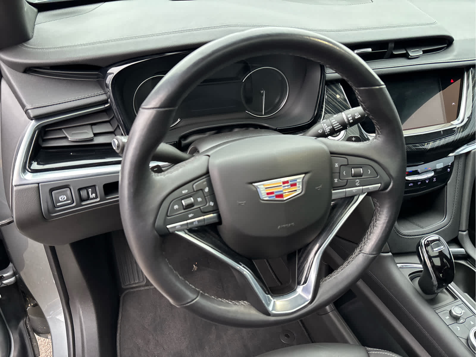 2023 Cadillac XT6 Premium Luxury