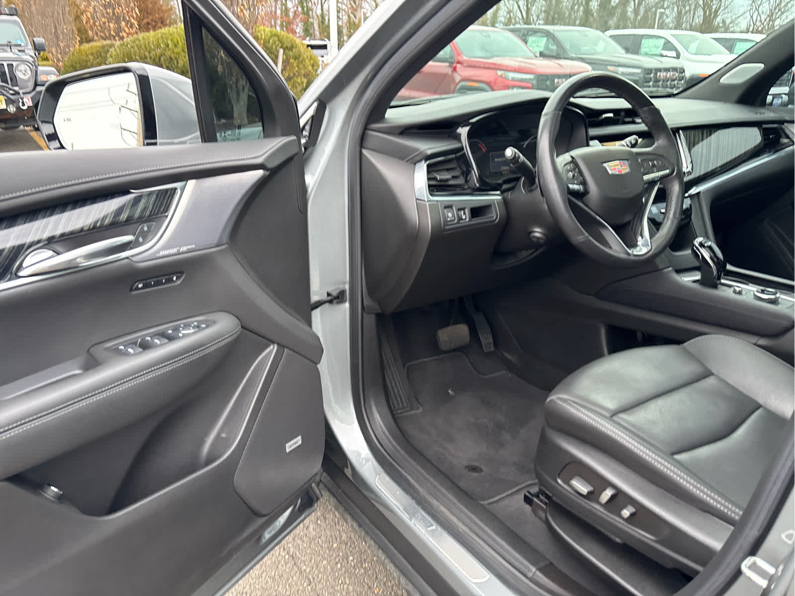 2023 Cadillac XT6 Premium Luxury