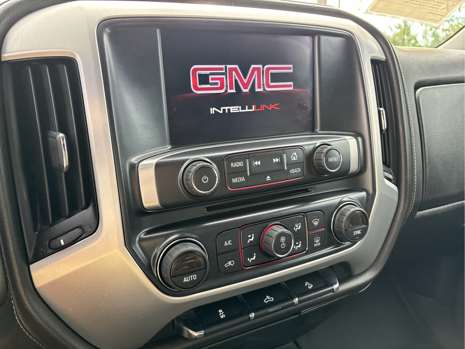 2016 GMC Sierra 1500 SLE