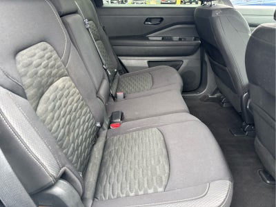 2023 Nissan Pathfinder SV 4WD