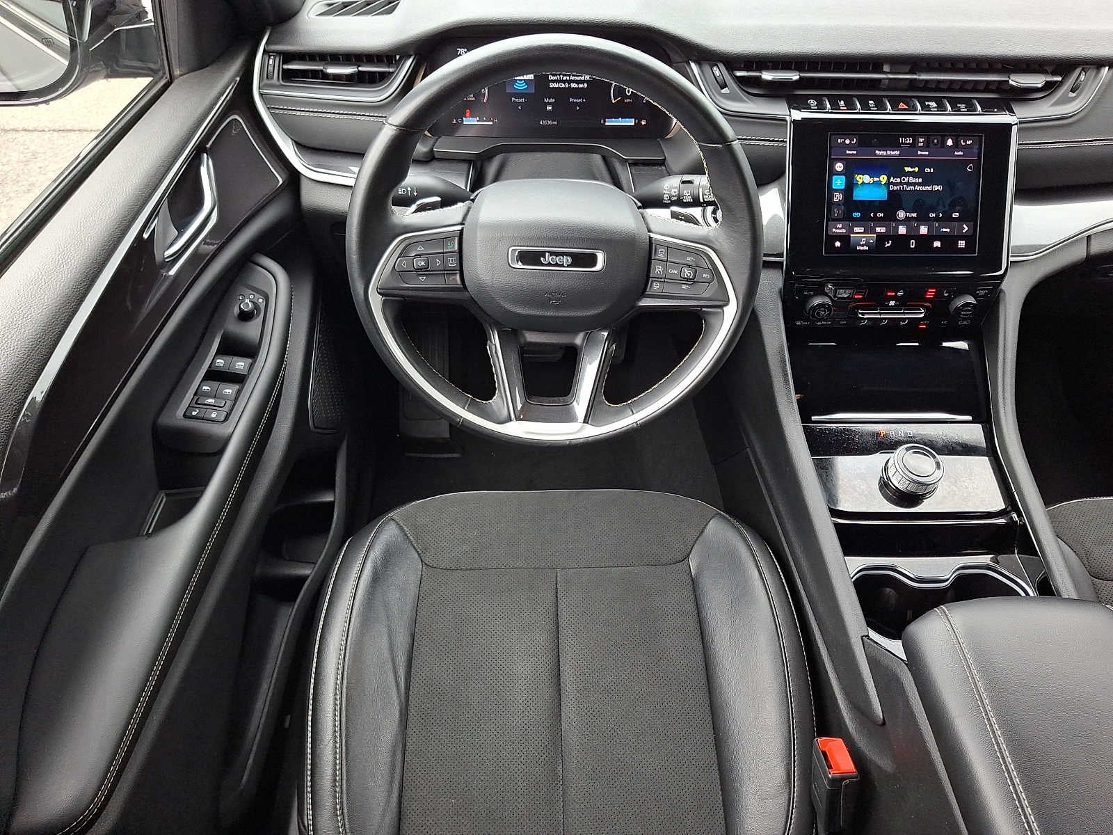 2022 Jeep Grand Cherokee Altitude