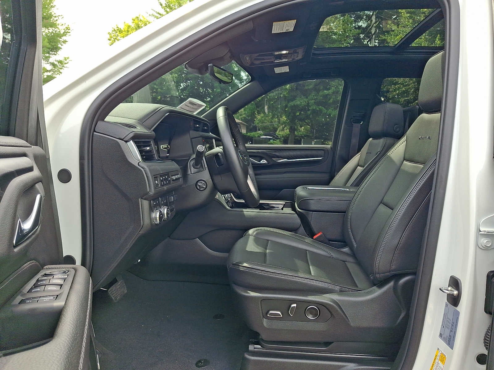 2024 GMC Yukon Denali Denali