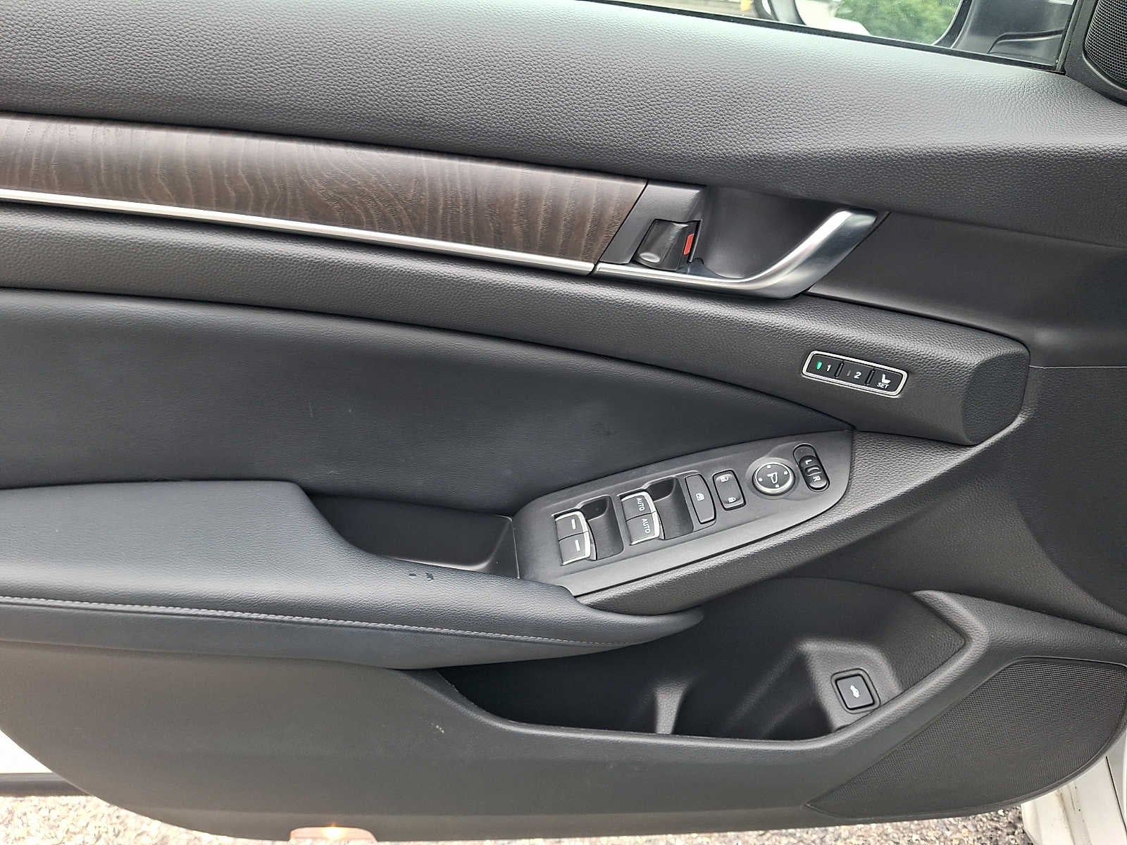 2018 Honda Accord Sedan Touring 2.0T