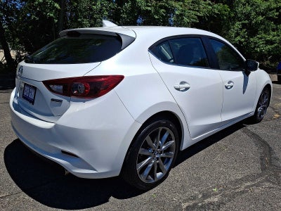 2018 Mazda Mazda3 5-Door Grand Touring