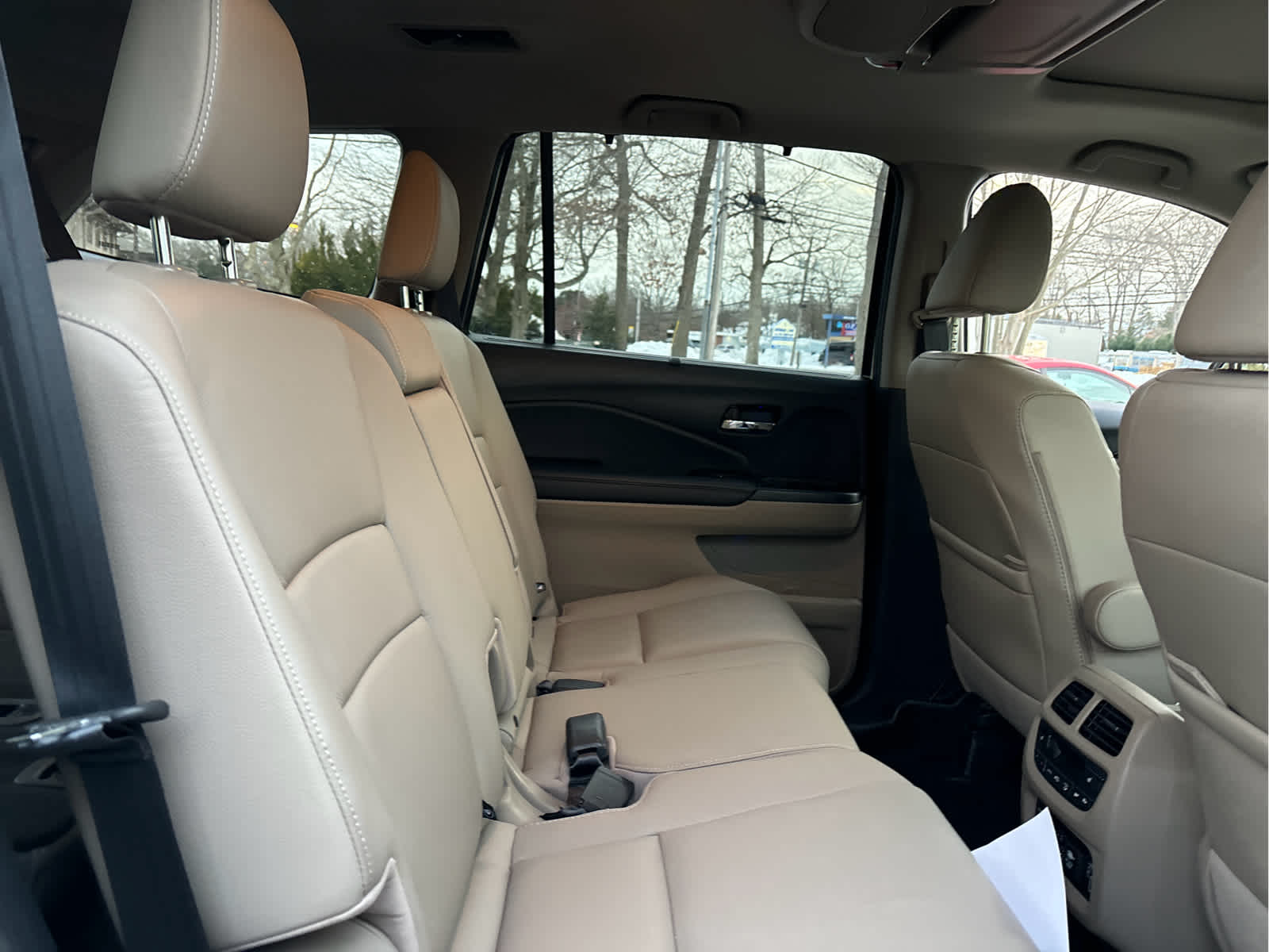 2022 Honda Pilot Touring 8-Passenger