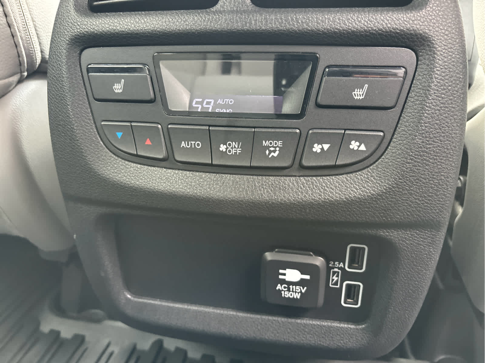 2022 Honda Passport Elite