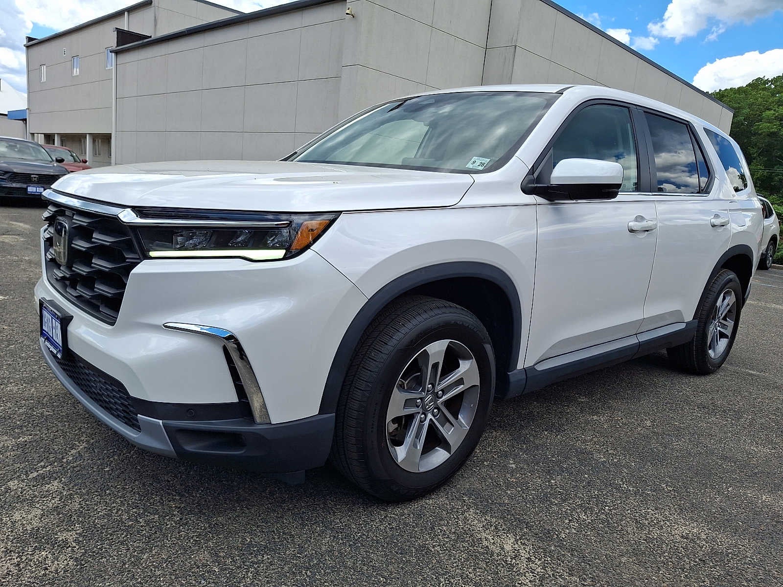 2023 Honda Pilot EX-L 8 Passenger