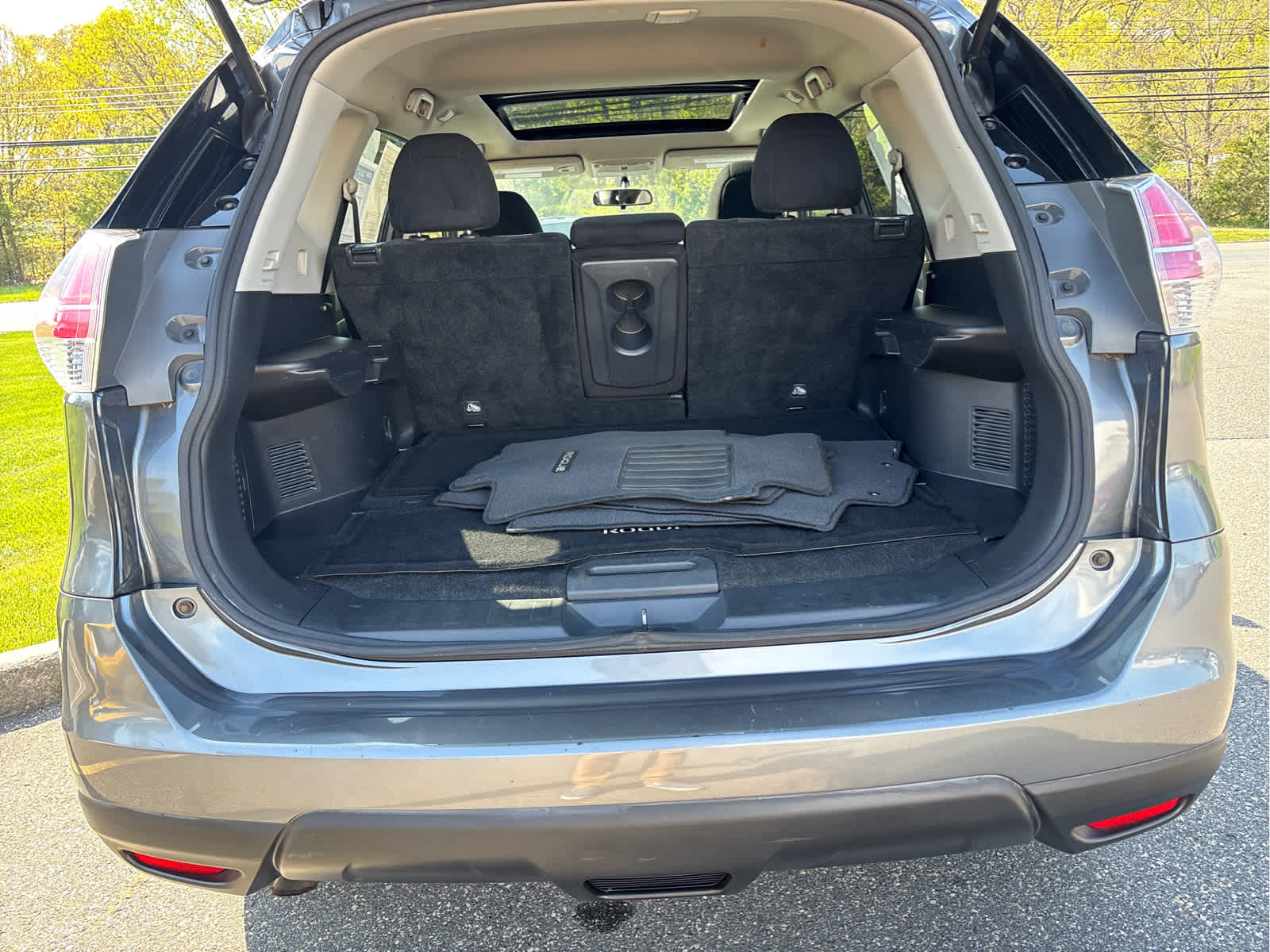 2016 Nissan Rogue SV
