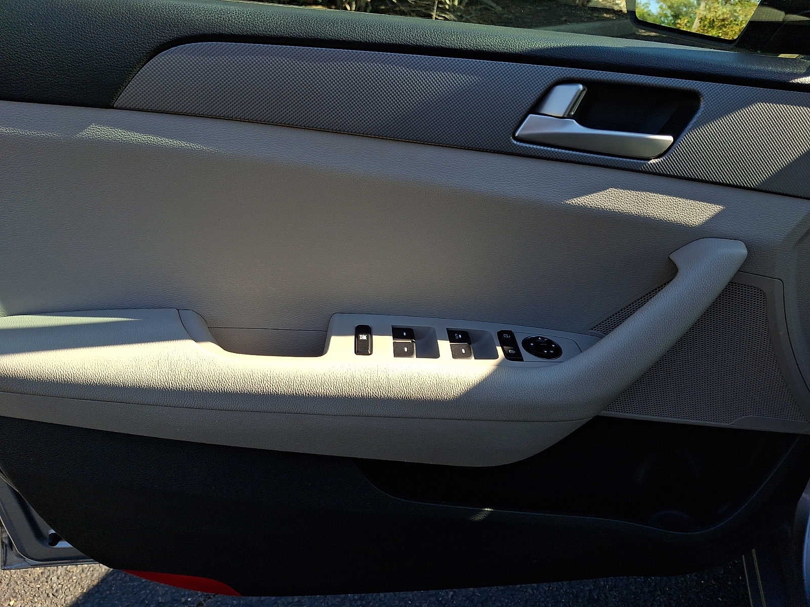 2016 Hyundai SONATA 2.4L SE