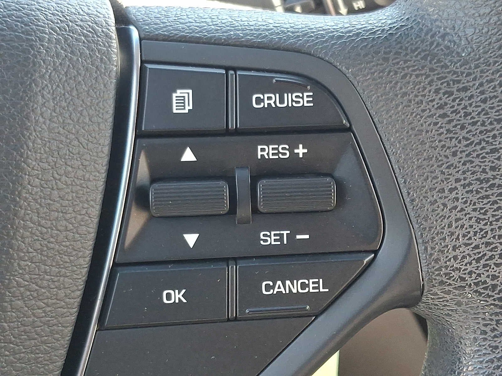 2016 Hyundai SONATA 2.4L SE