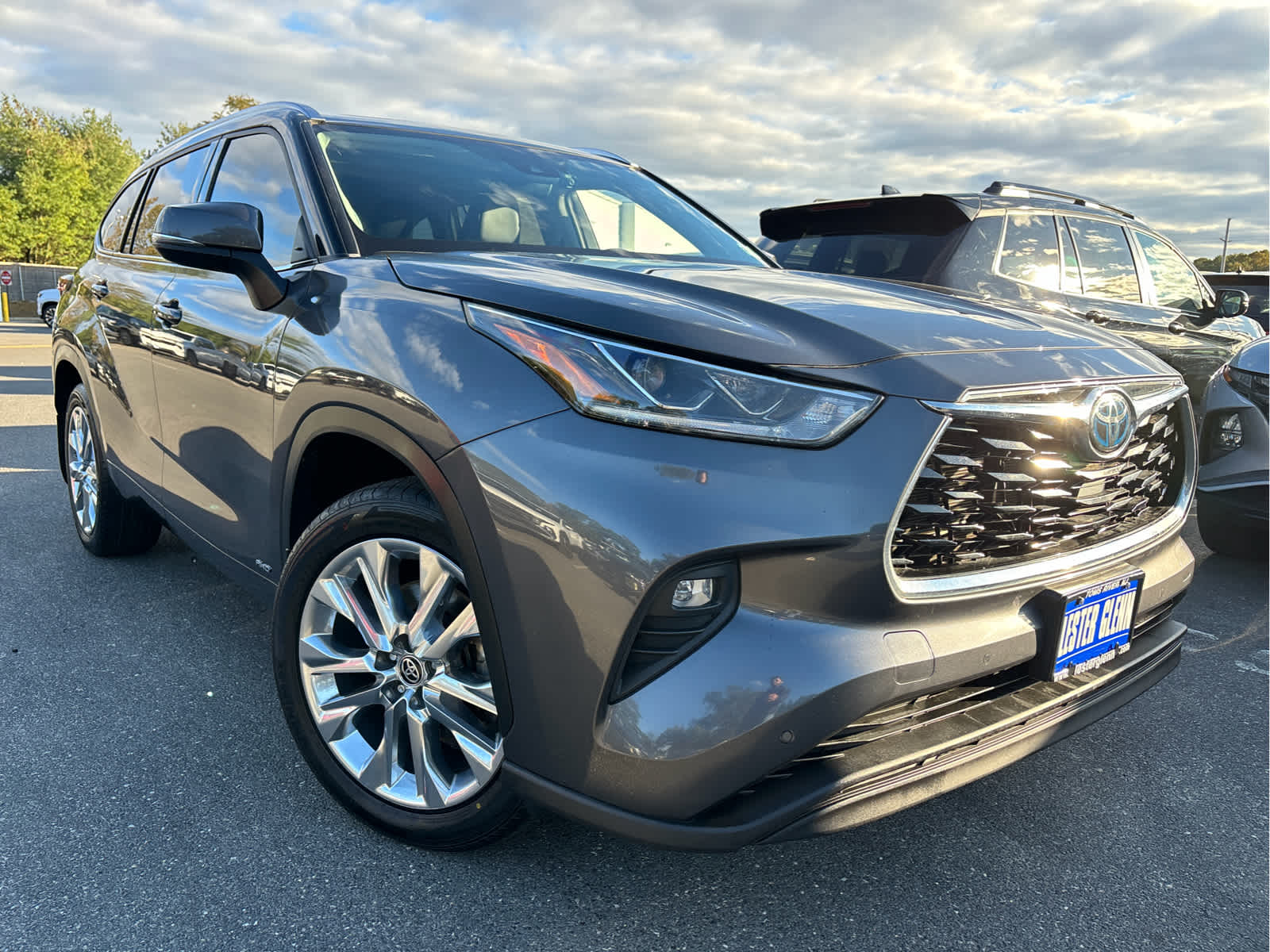 2023 Toyota Highlander Hybrid Limited