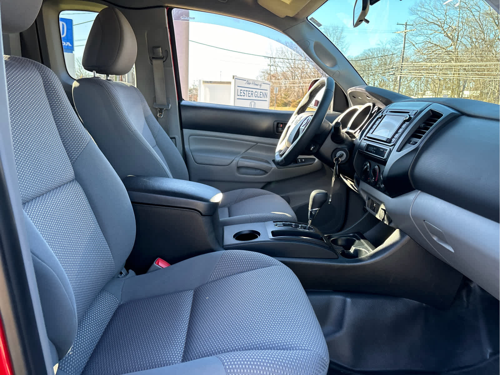 2014 Toyota Tacoma 2WD Access Cab I4 AT (Natl)