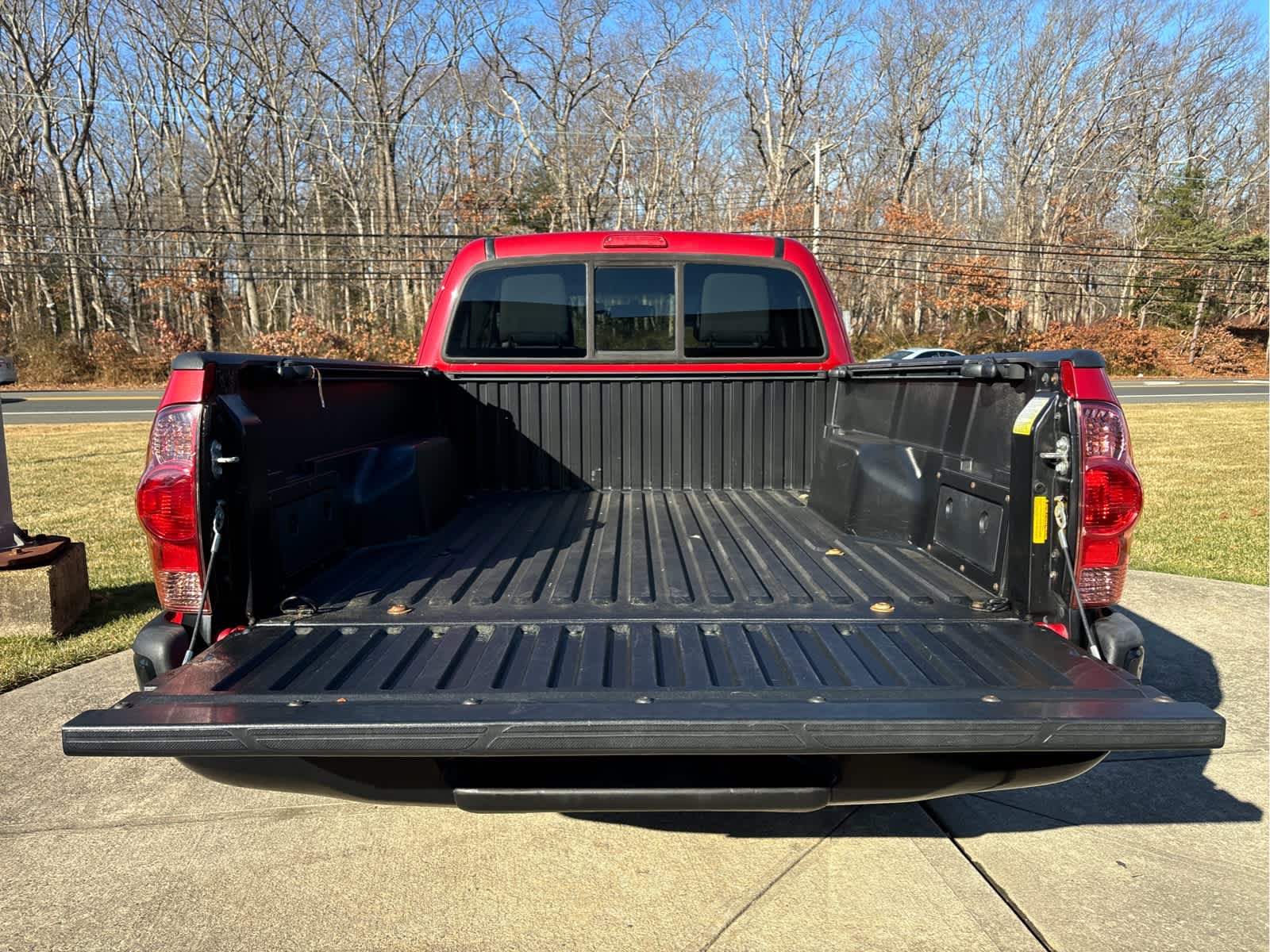 2014 Toyota Tacoma 2WD Access Cab I4 AT (Natl)