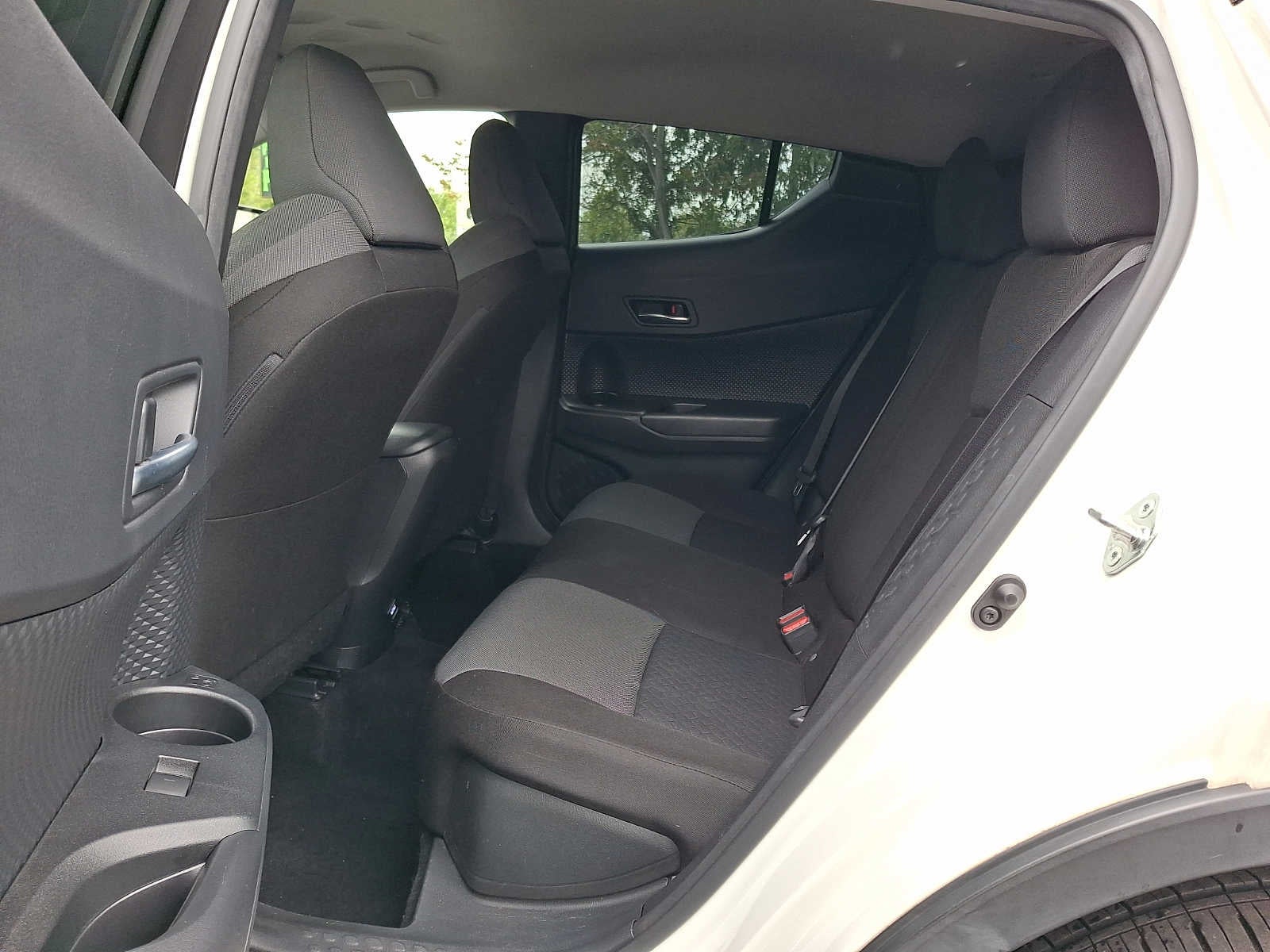 2020 Toyota C-HR LE