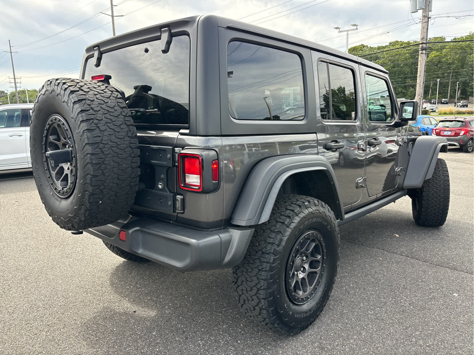2023 Jeep Wrangler 4-Door Willys 4x4