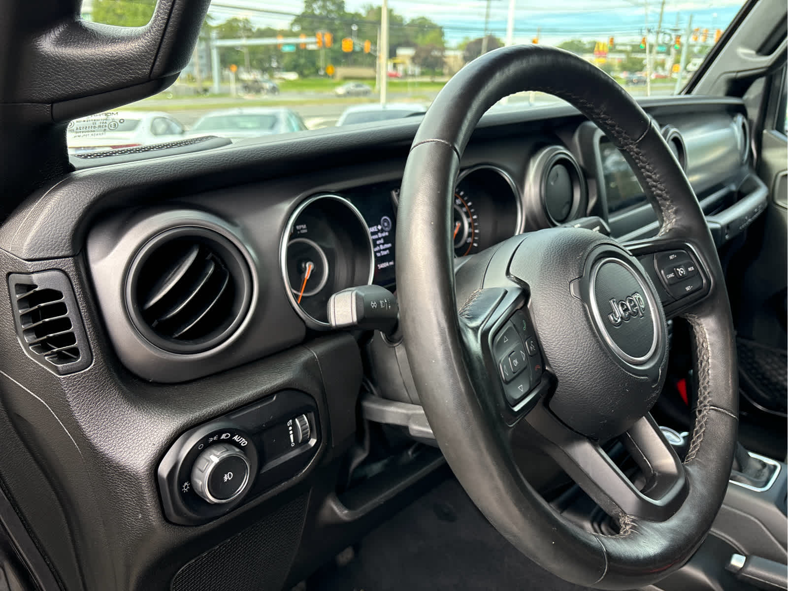 2023 Jeep Wrangler 4-Door Willys 4x4