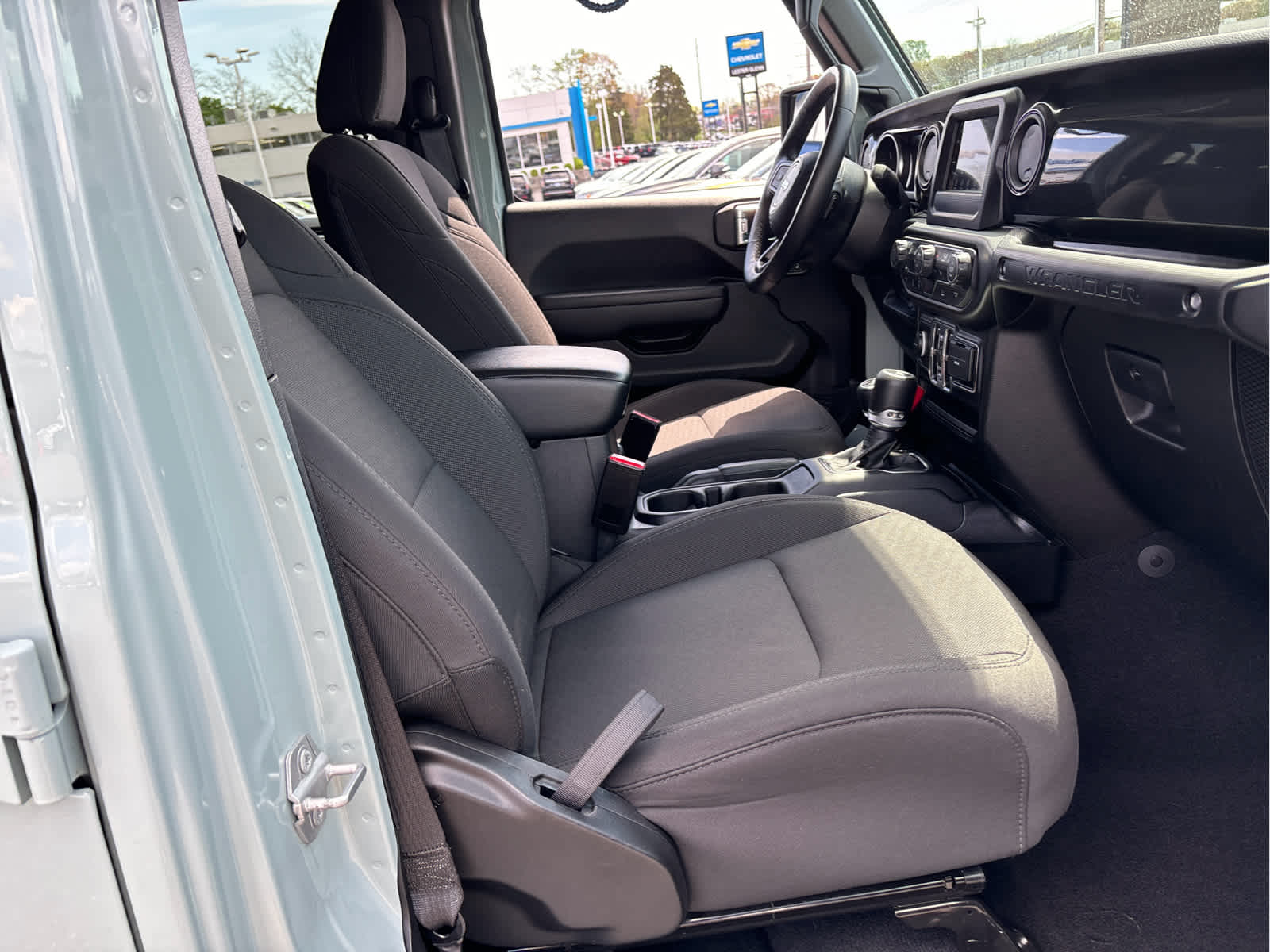2023 Jeep Wrangler Sport Altitude