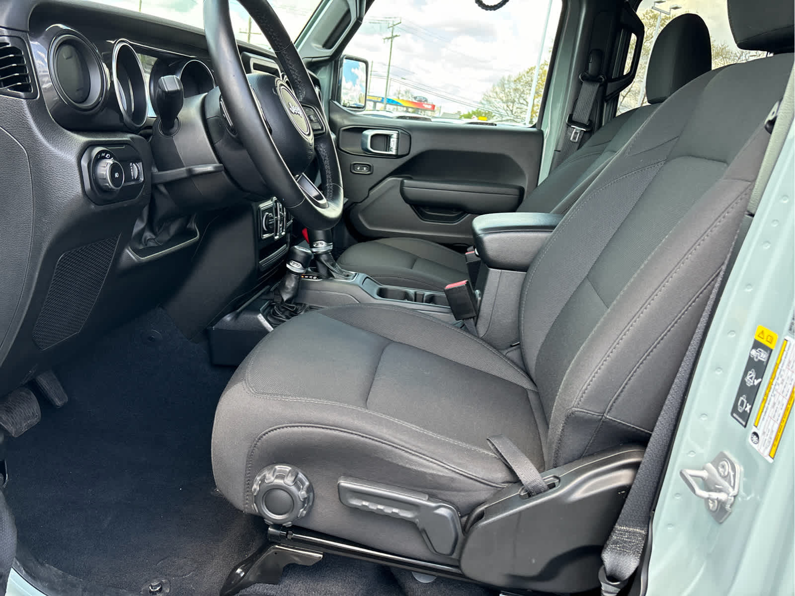 2023 Jeep Wrangler Sport Altitude