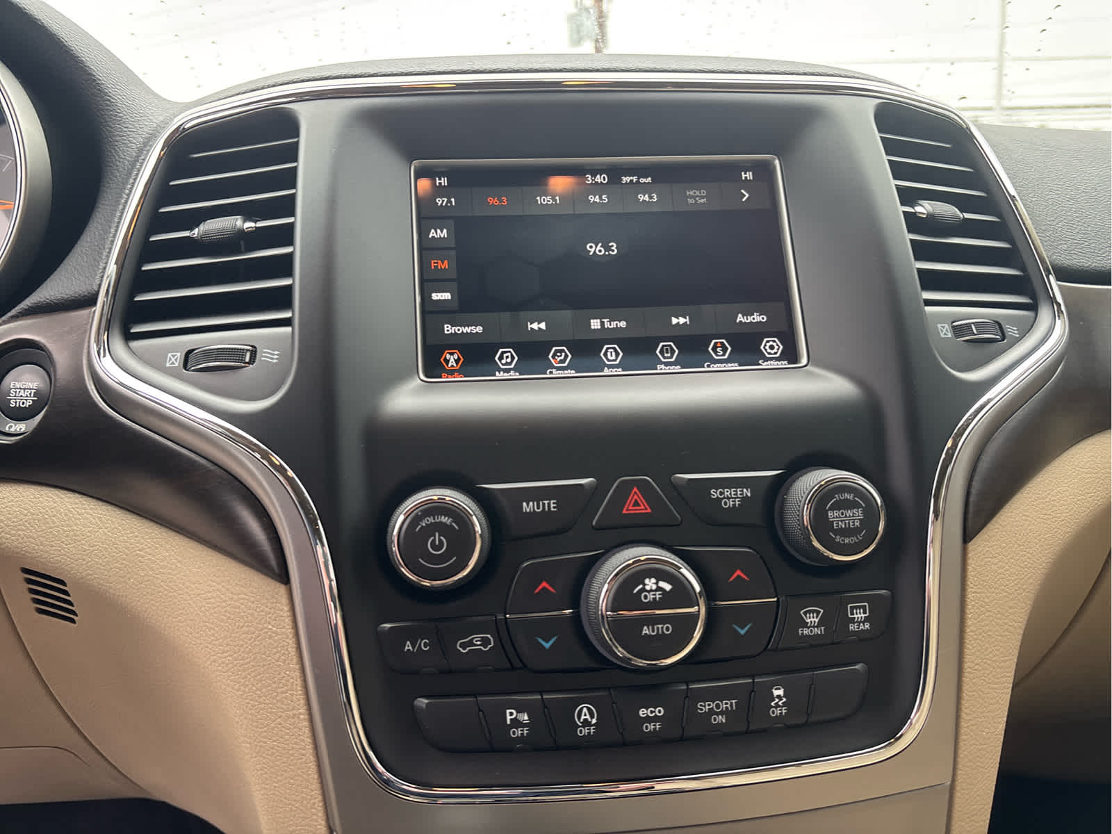 2018 Jeep Grand Cherokee Laredo E