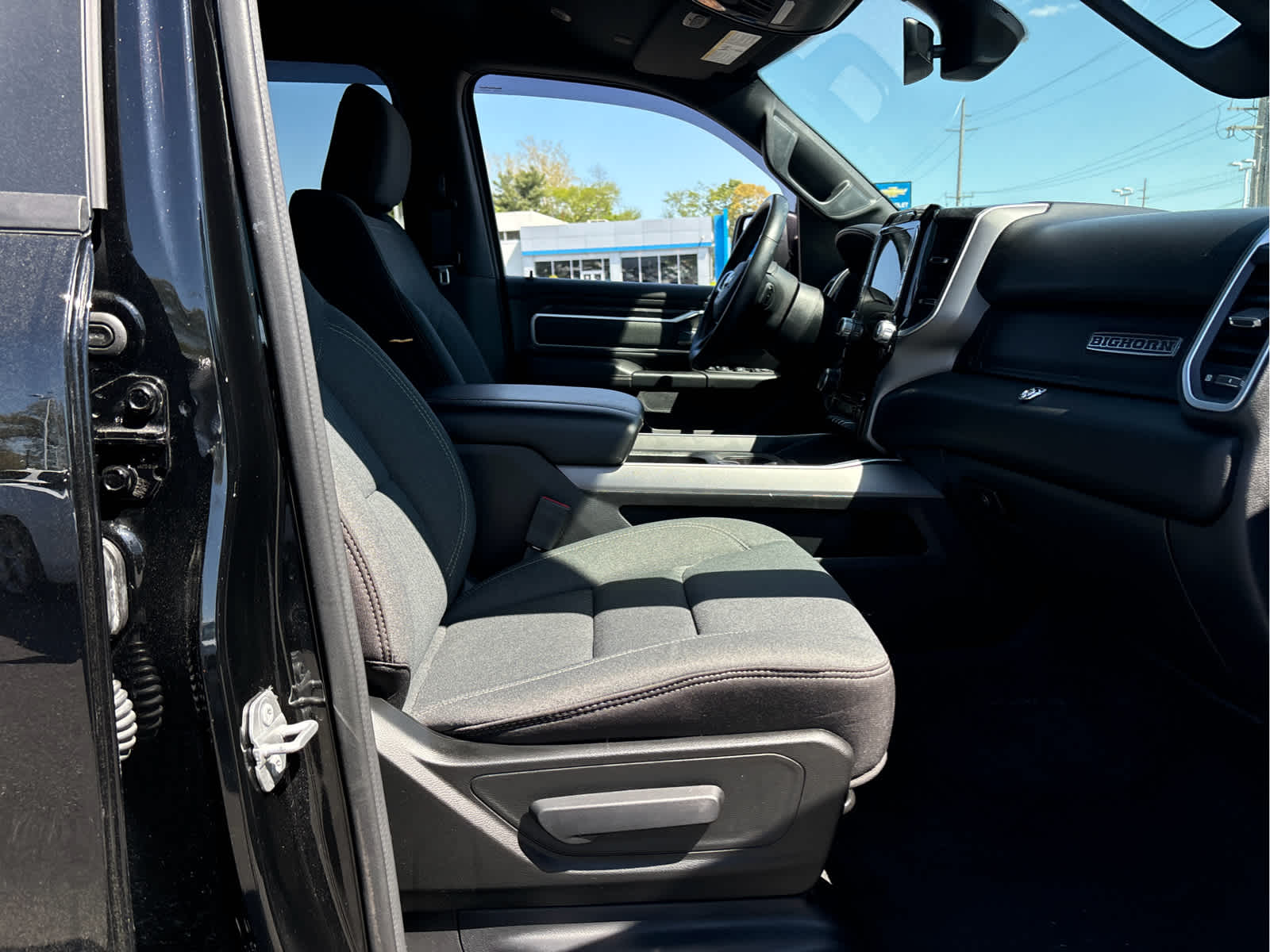 2023 RAM 1500 Big Horn Crew Cab 4x4 5'7" Box