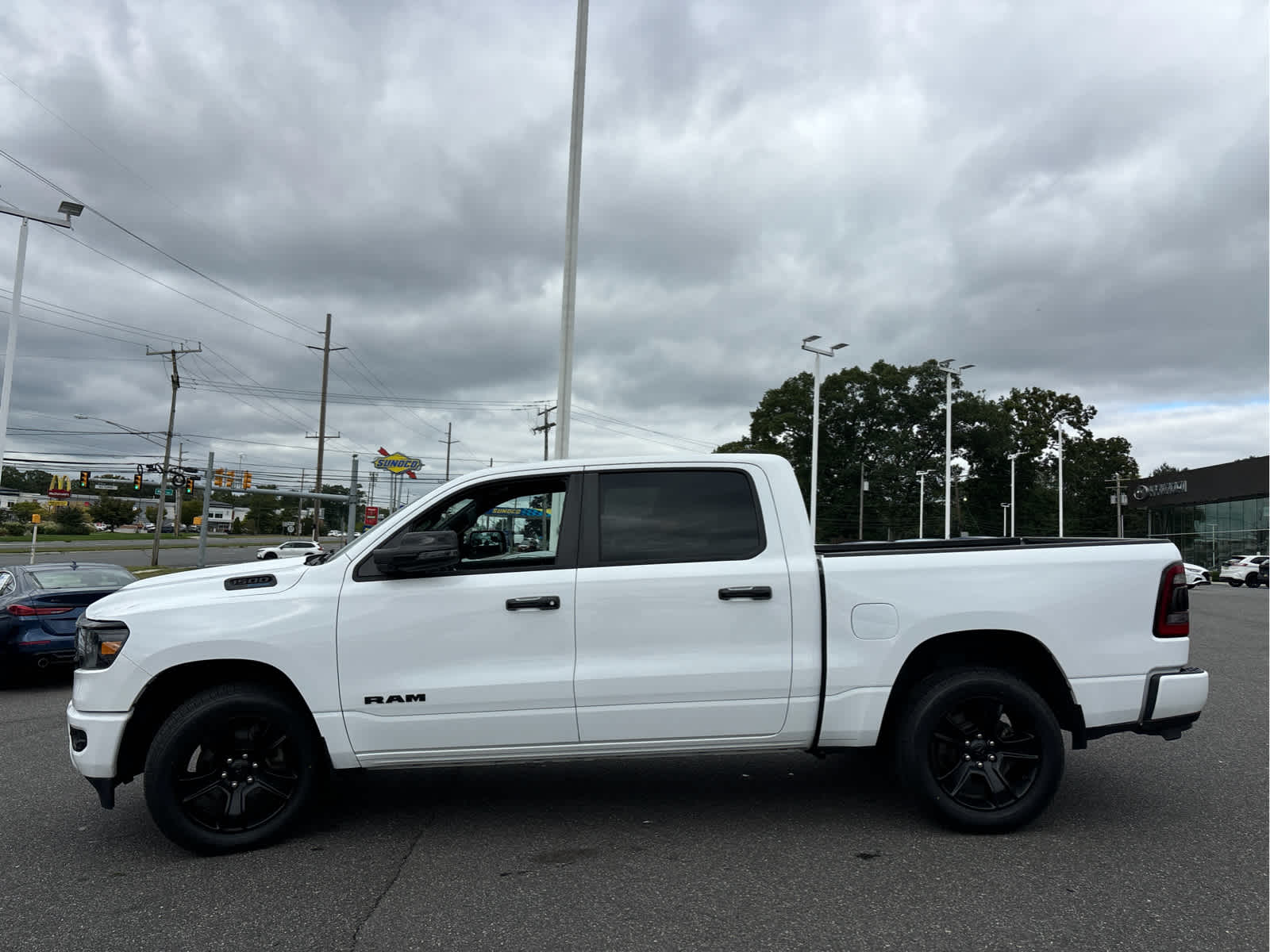 2023 RAM 1500 Big Horn Crew Cab 4x4 5'7" Box