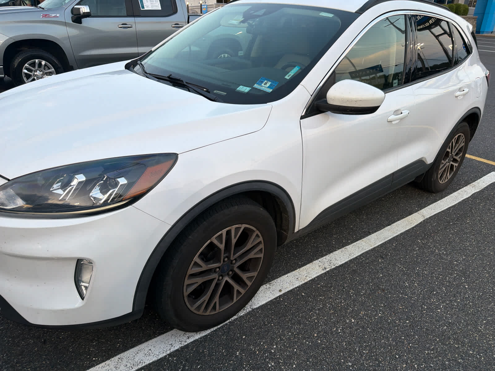 2020 Ford Escape SEL