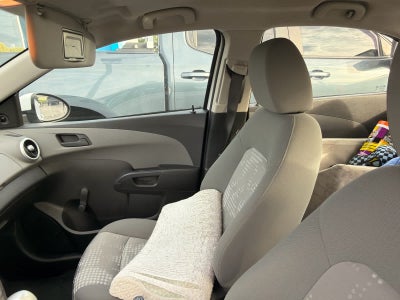 2017 Chevrolet Sonic LS
