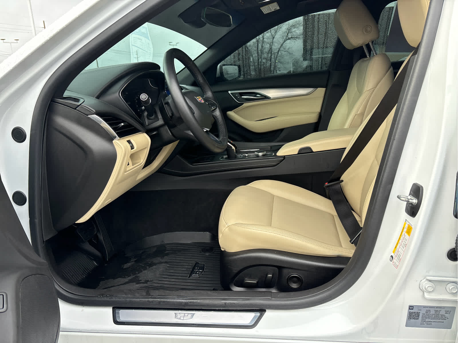 2024 Cadillac CT5 Luxury