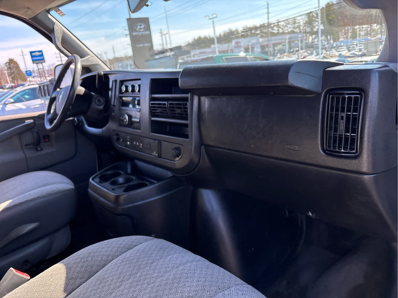 2019 Chevrolet Express Passenger 3500 LT