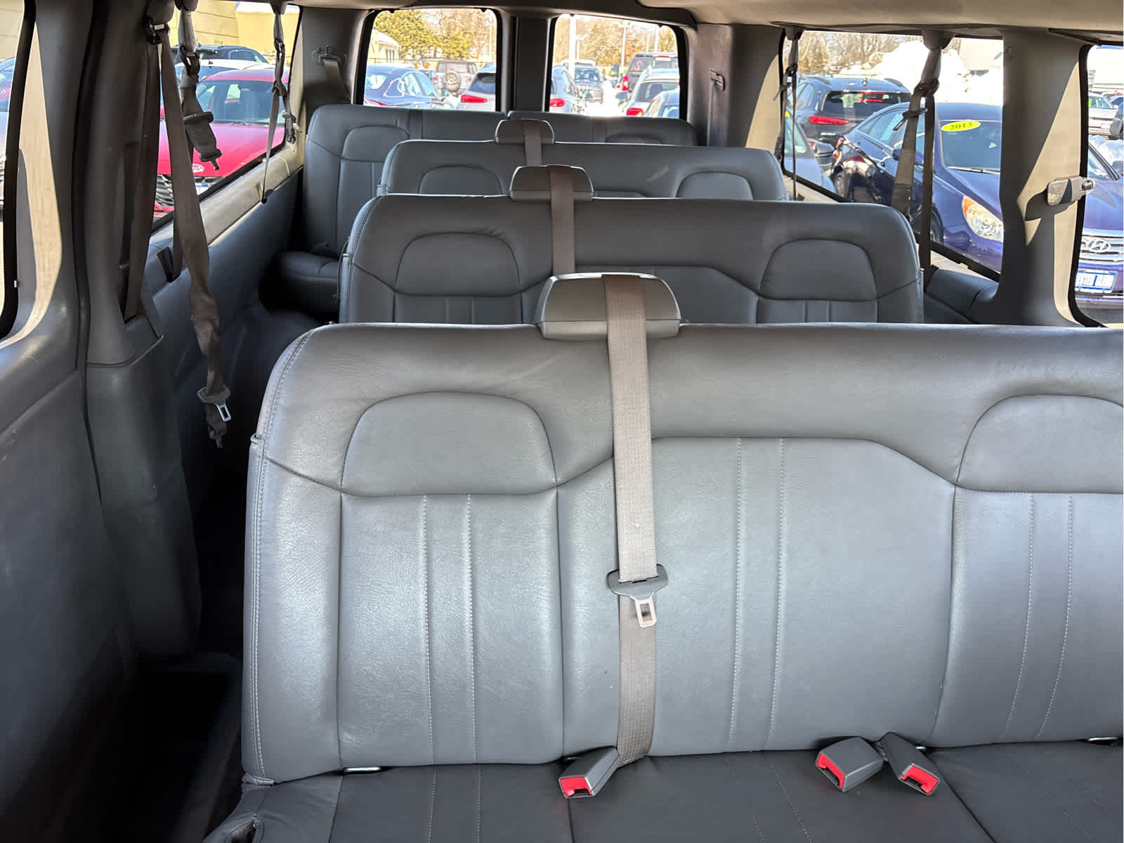 2019 Chevrolet Express Passenger 3500 LT