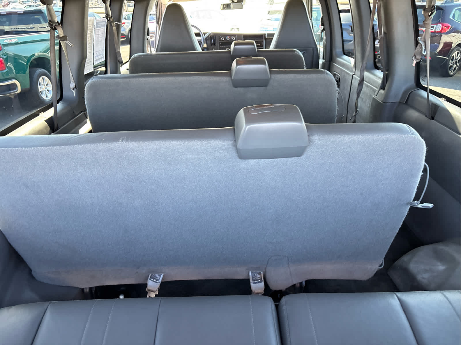 2019 Chevrolet Express Passenger 3500 LT