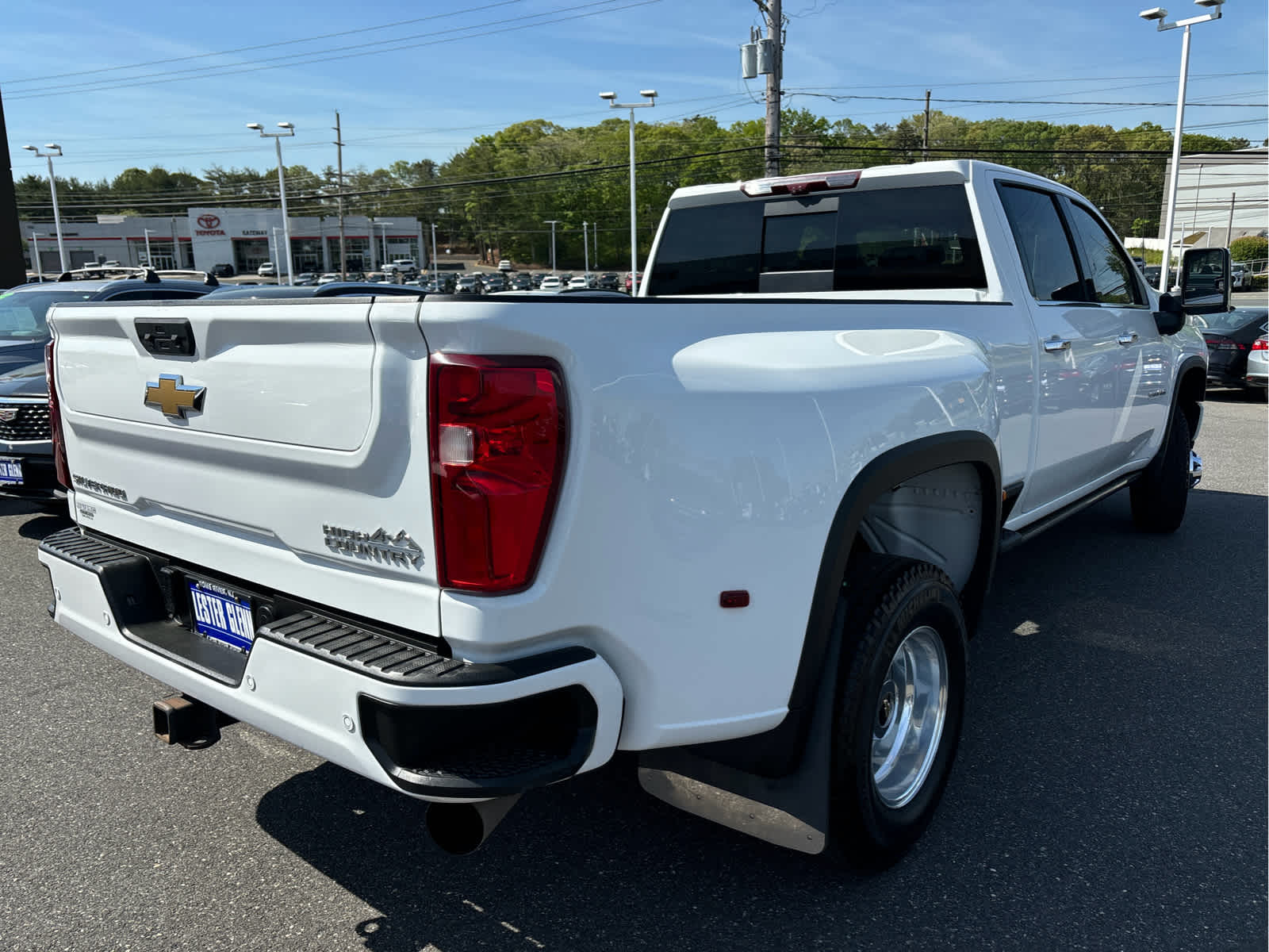 2023 Chevrolet Silverado 3500 HD High Country DRW