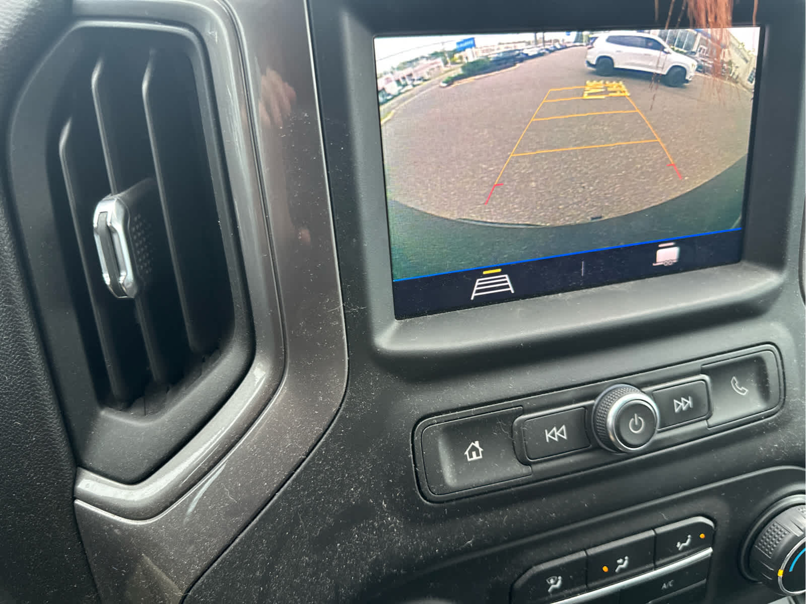 2020 Chevrolet Silverado 1500 Custom