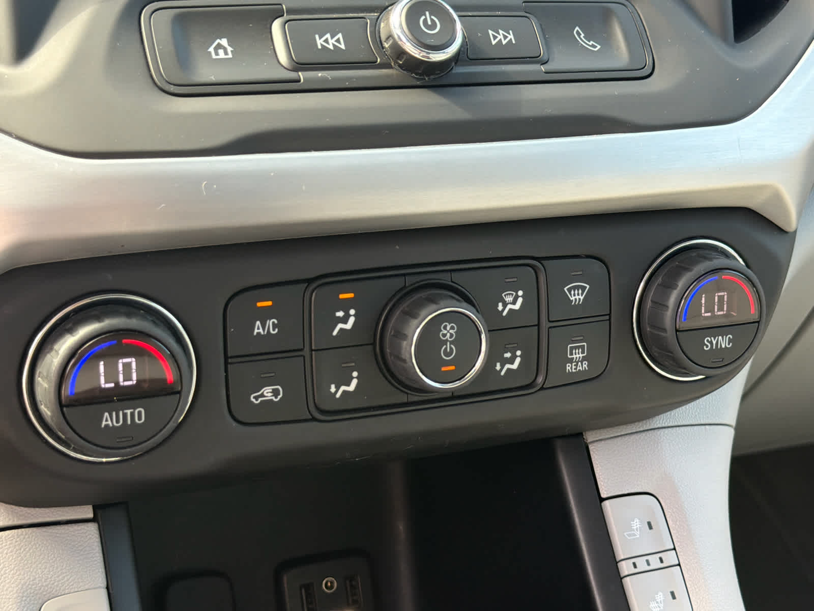 2019 GMC Acadia SLE