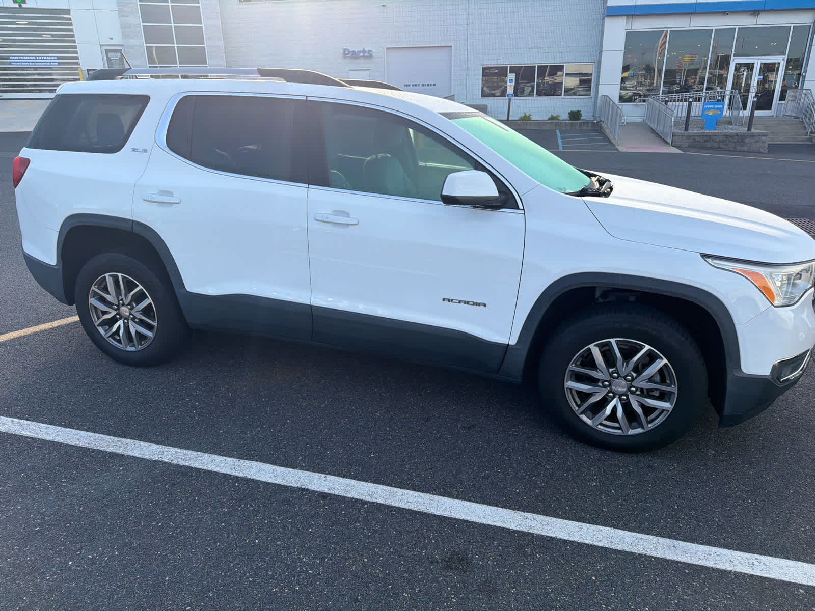 2019 GMC Acadia SLE