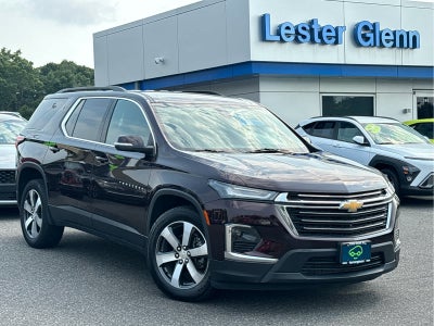 2023 Chevrolet Traverse LT Leather