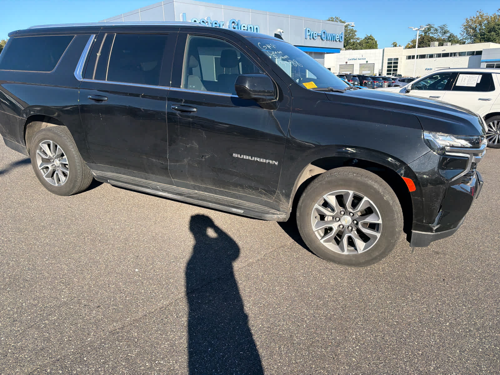 2023 Chevrolet Suburban LS