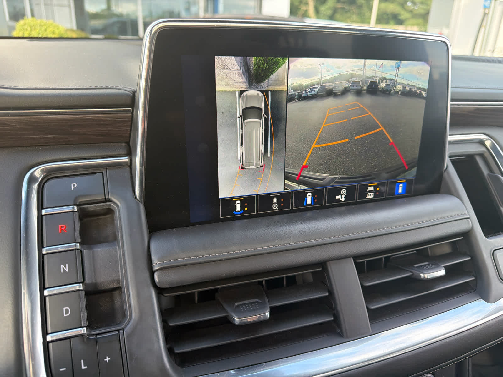 2024 Chevrolet Suburban Z71