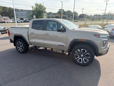 2024 GMC Canyon AT4