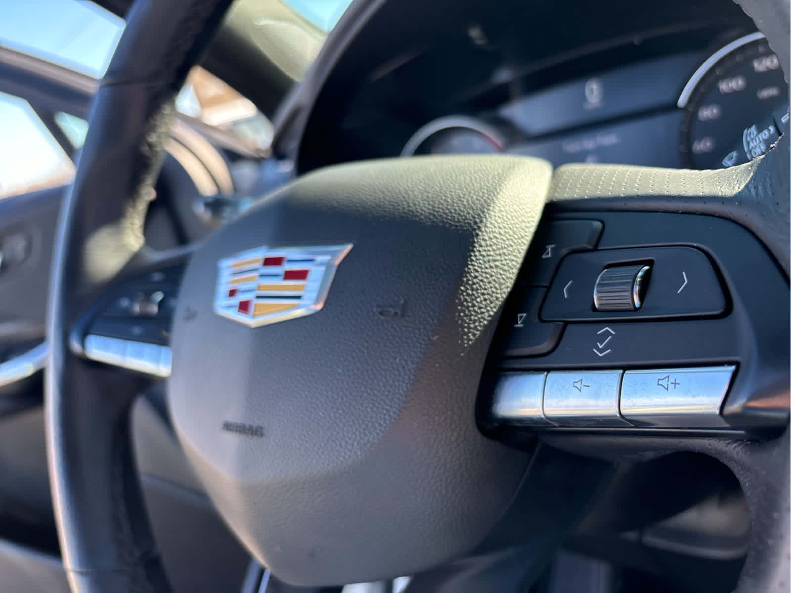 2023 Cadillac XT4 Sport