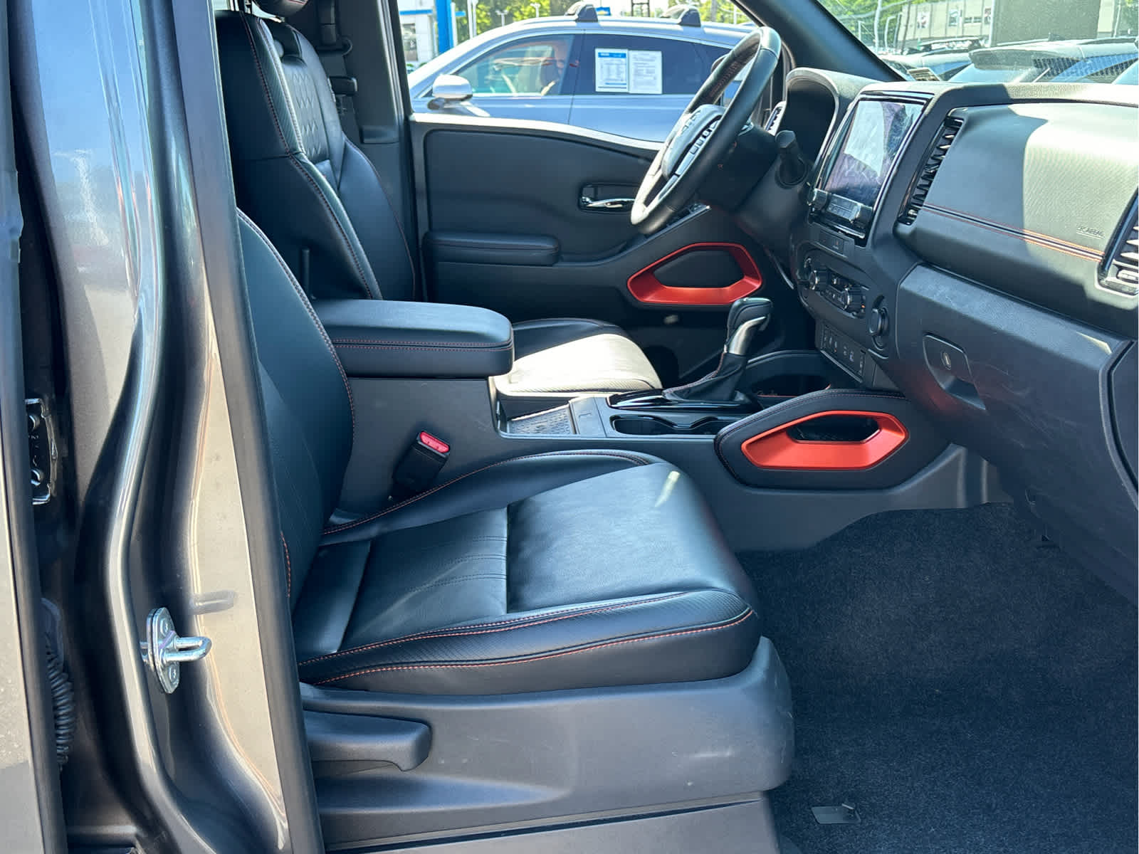2023 Nissan Frontier Crew Cab PRO-4X 4x4