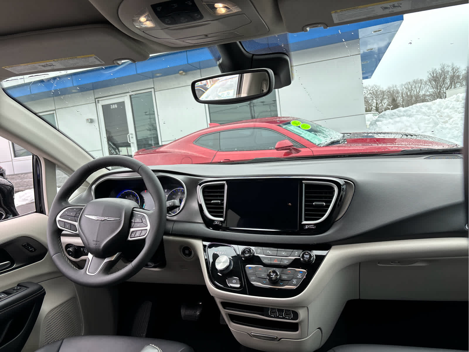 2024 Chrysler Pacifica Touring L