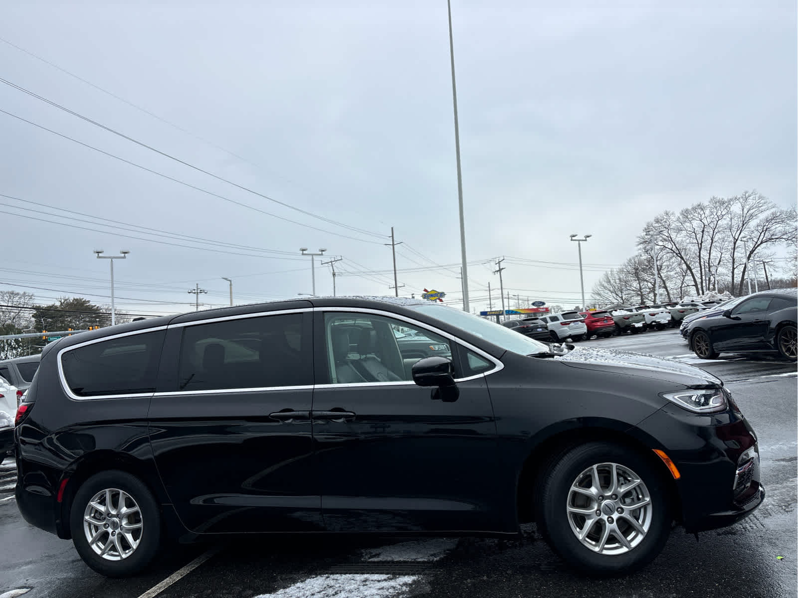2024 Chrysler Pacifica Touring L