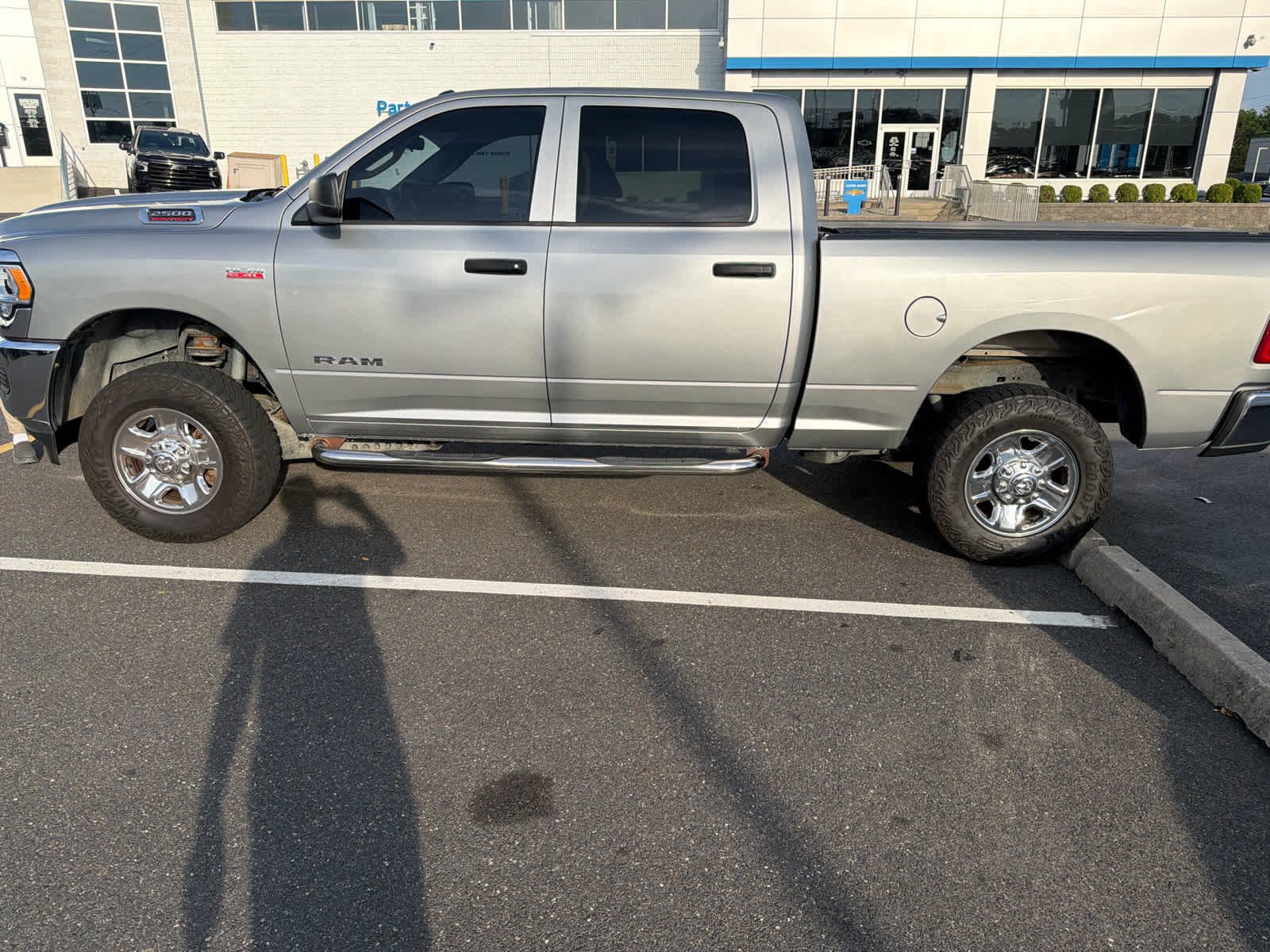 2019 RAM 2500 Tradesman Crew Cab 4x4 6'4" Box