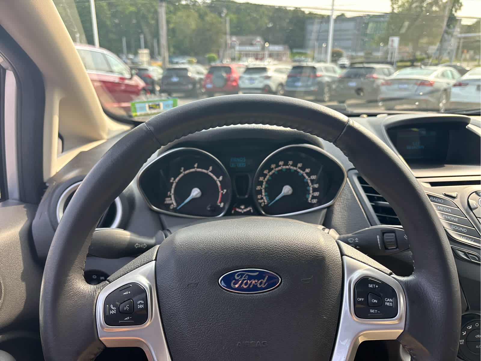 2016 Ford Fiesta SE
