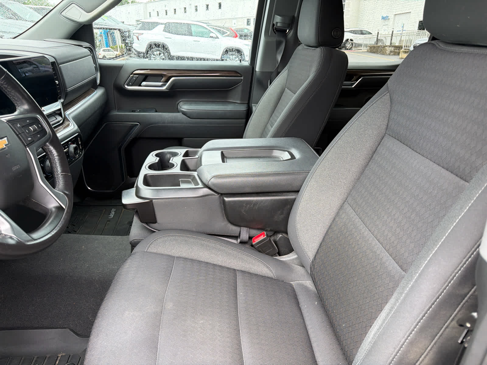 2022 Chevrolet Silverado 1500 LT (2FL)
