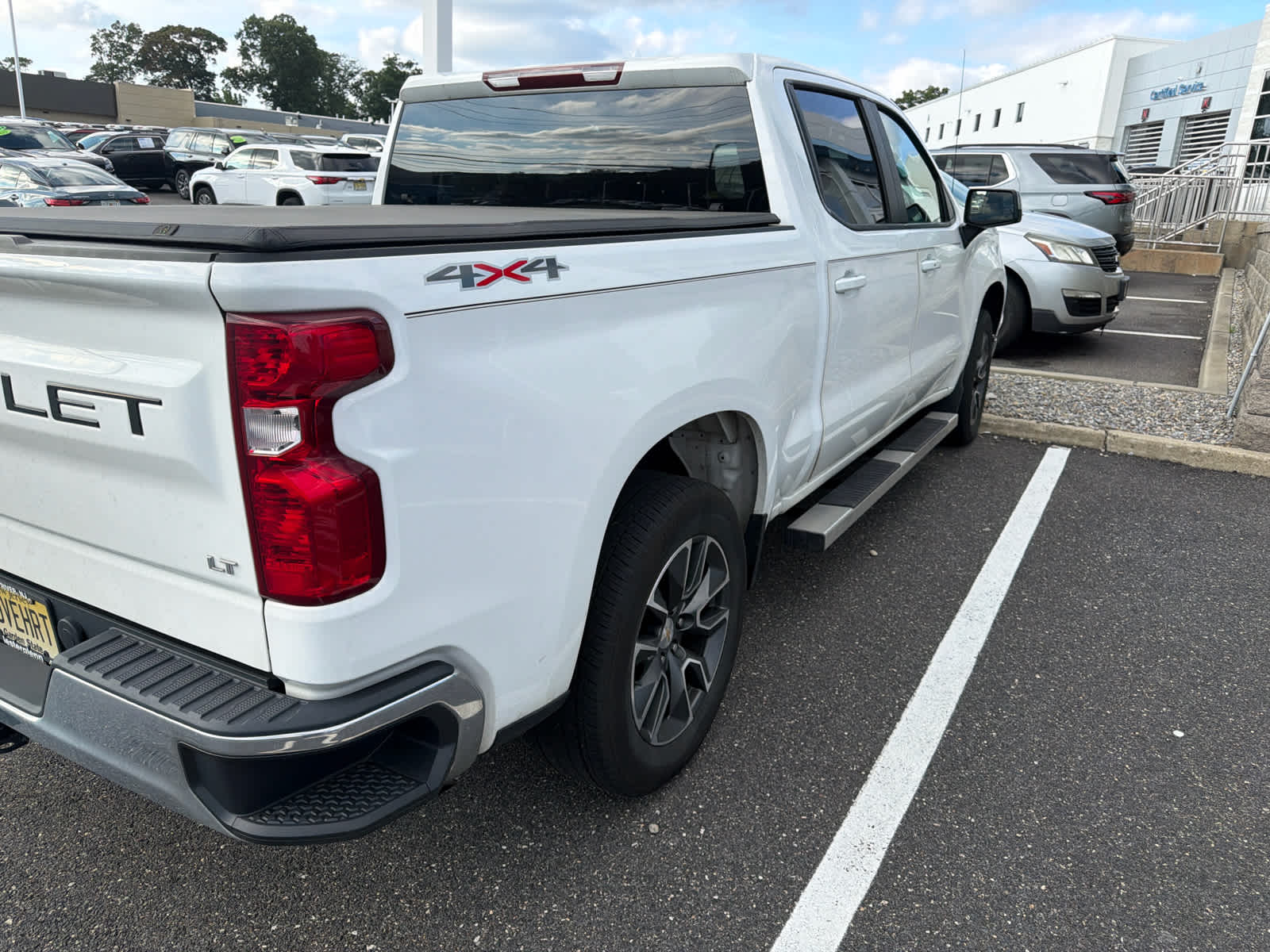 2024 Chevrolet Silverado 1500 LT (2FL)